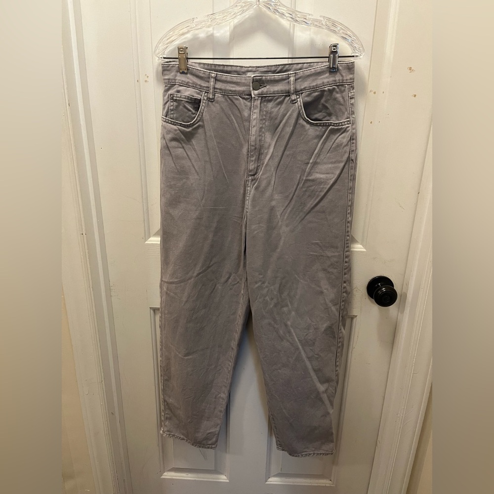 $ FIRM - LIKE NEW H&M Women’s High-Rise Baggy Jeans - Gray - Sz 8